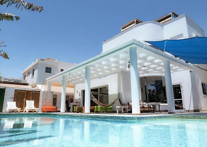 Dive Time Villa