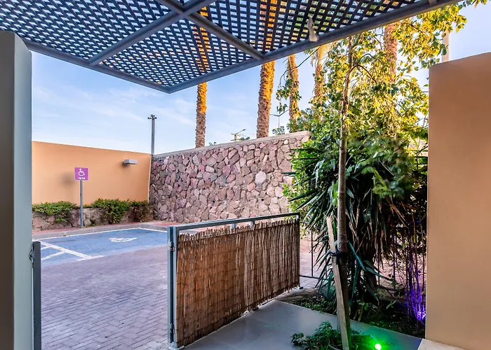 Almogim Suites Eilat Hotel (Adults Only)